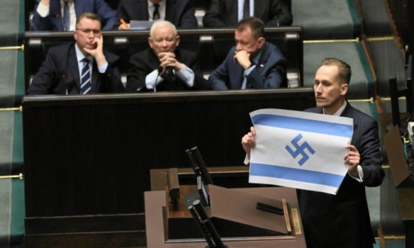 Milletvekili parlamentoda İsrail'i protesto etti! Nazi Almanya'sına benzetti