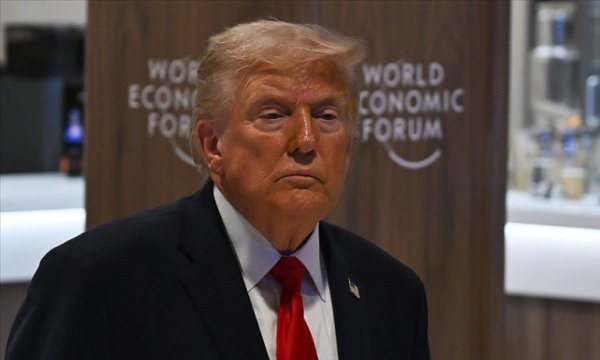 Trump, AB'ye gümrük vergisini yüzde 25'e çıkardı