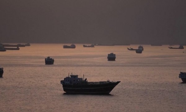 Eski ABD istihbarat subayı: Hürmüz Boğazı operasyonu bir çaresizlik hamlesi