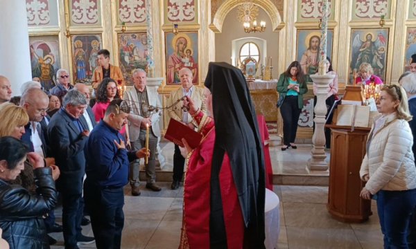 Kiliseler Meselesi Edirne'de hortladı: Yunanca-Bulgarca ayin krizi