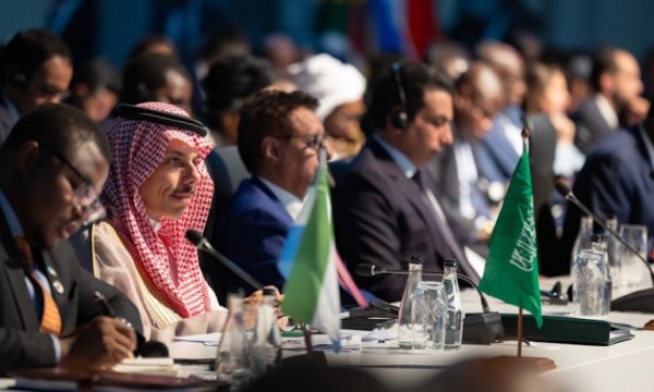 Suudi Arabistan, İran ile “saldırmazlık paktı” önerdi