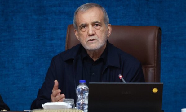 Pezeşkiyan: İran’ı zor kullanarak teslim ettirmek bir yanılgıdır