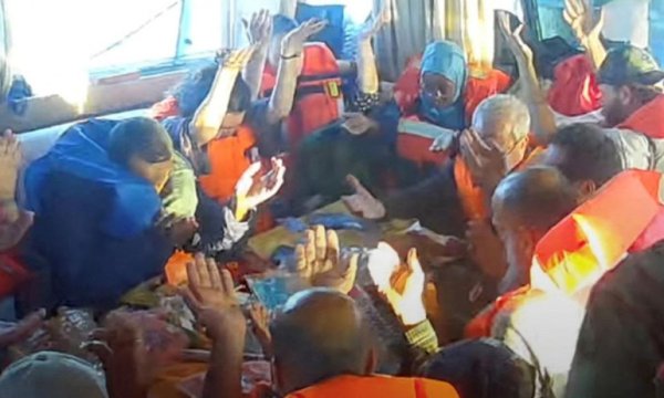 Siyonistler, Sumud aktivistlerinin tamamını esir aldı