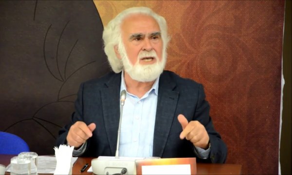 Daha iyi olanı değil, daha az kötü olanı seçiyorlar...Resmi iyimserlikler-zorunlu iyimserlikler