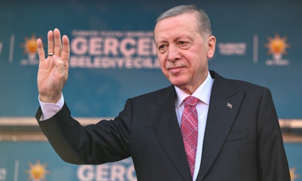 Erdoğan'ın ceket sırrı: Masasına konulan mebuslar dosyası... Teşkilatta Bilal Erdoğan korkusu