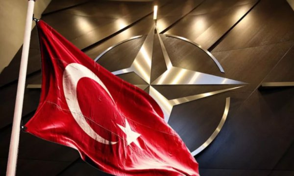 NATO fedailiğinin ödülü 80 motor