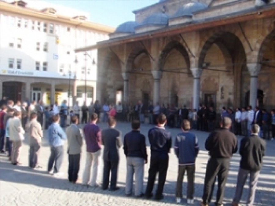 Konya'da Bayramlaşma Coşkusu