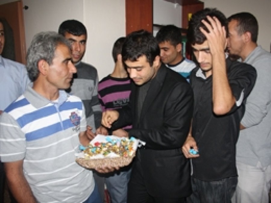Mersin Mustazaflar Cemiyeti'nden Bayramlaşma
