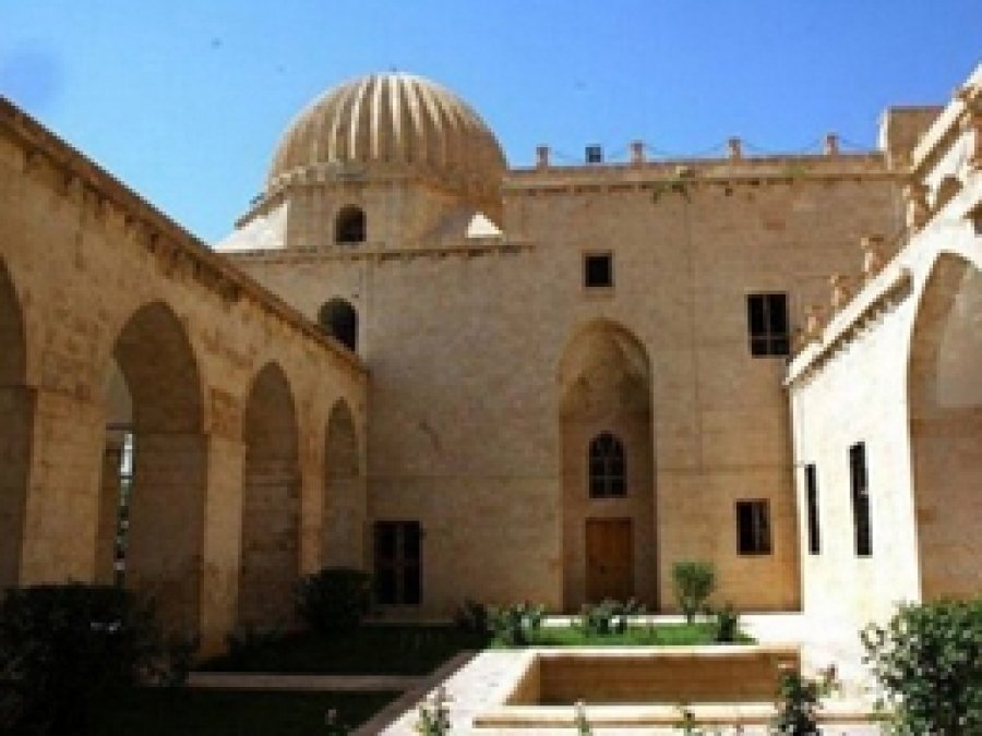 6 Ülkeden Şairler Mardin'de