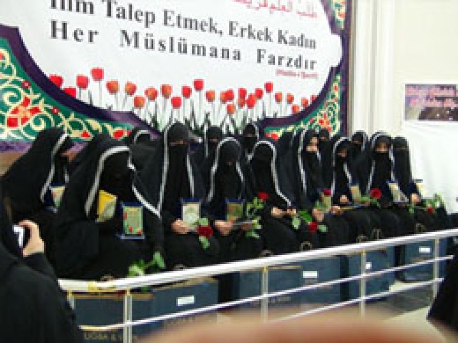 Alimeler Törenle İcazetlerini Aldı