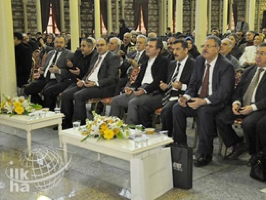 Dünya Ehlibeyt Vakfından Aşura Programı 