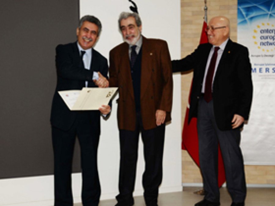60 Aile Şirketi Temsilcisi Sertifikalarını Aldı