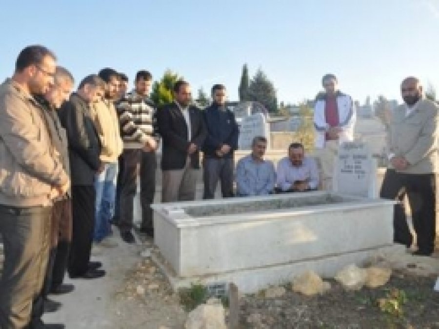 Cahit Durmaz Kabri Başında Anıldı