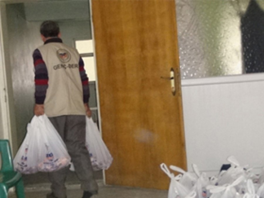 Genç-Der 350 Aileye Kurban Eti Ulaştırdı