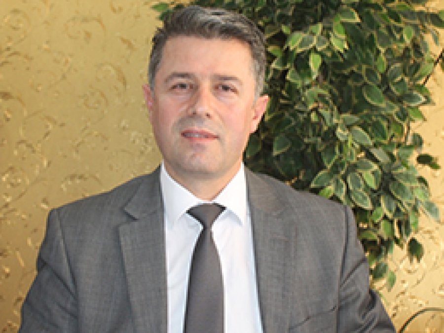 "Herkes İstediği Yerde Market Açamayacak"