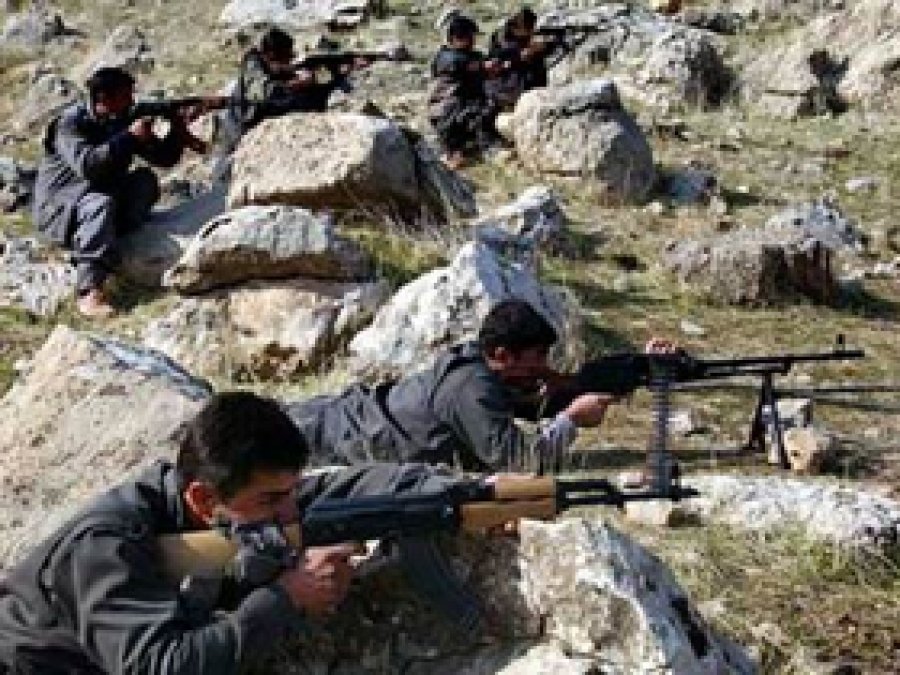 PJAK, İran Askerleri ile Çatıştı: 1 Ölü