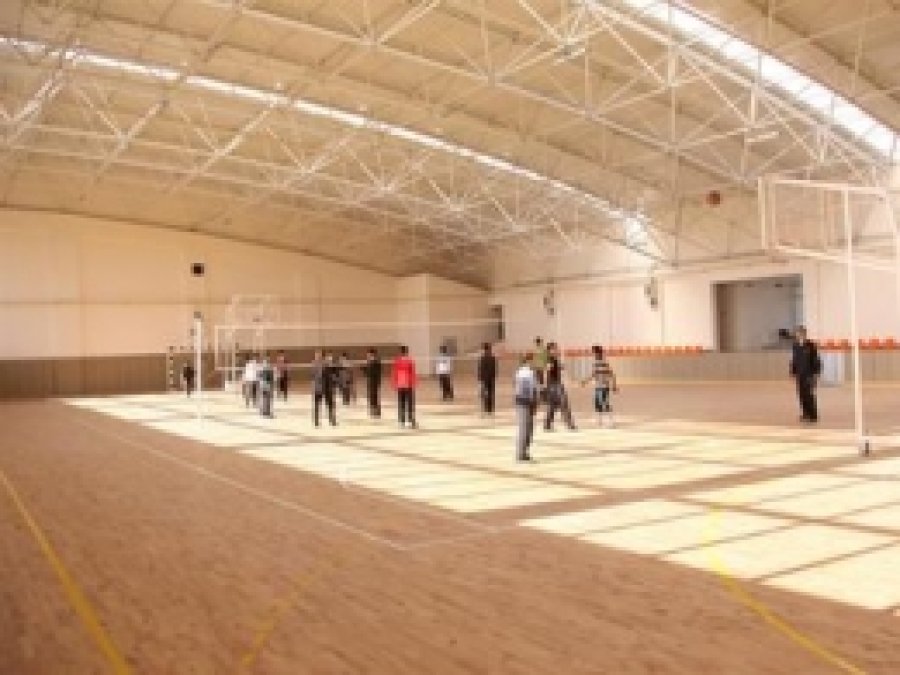 5 Okula 5 Spor Salonu Hizmete Açılıyor