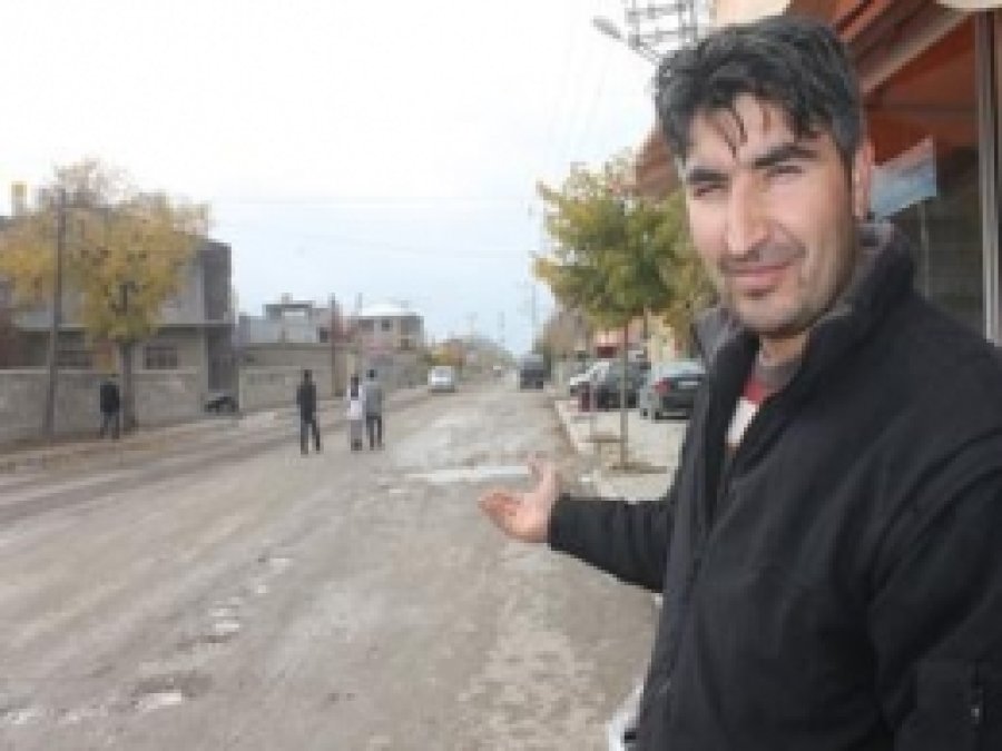 Nedir Bu Mahallenin Belediyeden Çektiği! 