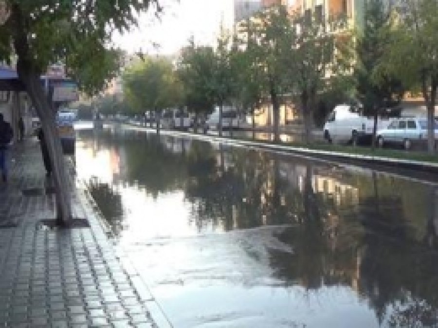 Gaziantep'te, Yağmur Yok Sel Var 