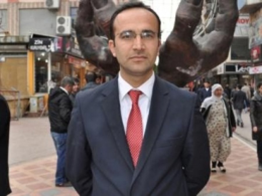 Özgür Eğitim Sen'den Gercüş Kaymakamına Tepki 