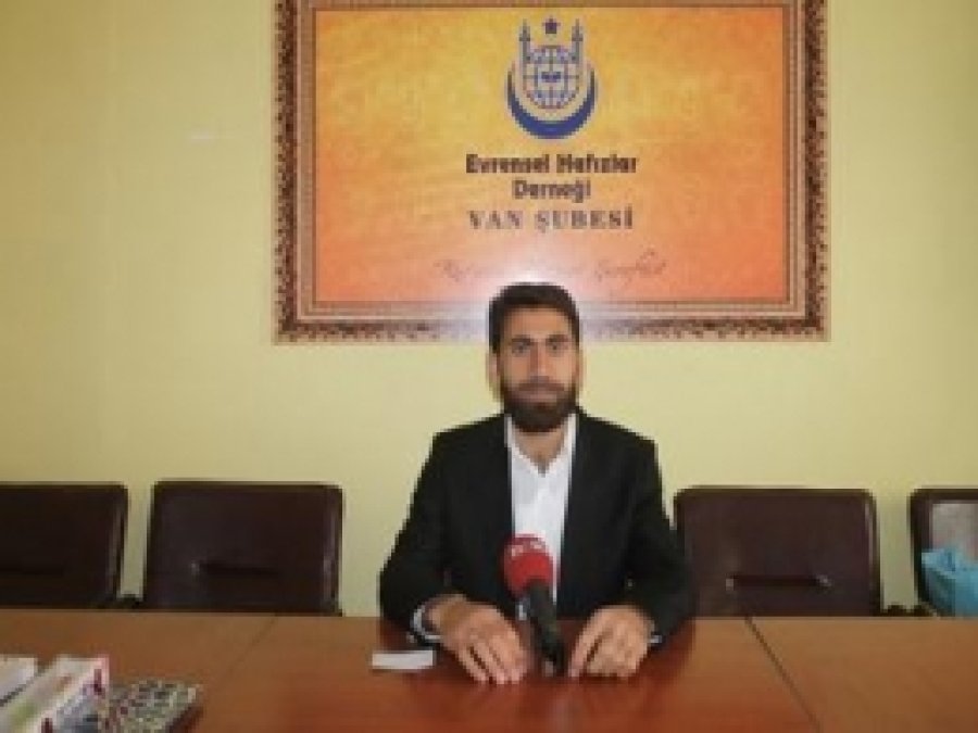 Okullarda Kur'an Okutulması, Halkın Sabrının Meyvesidir.