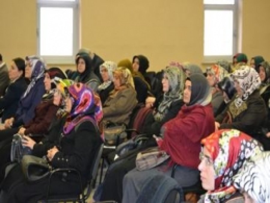 "Gönüllü Adaylara Gönül Elçiliği Anlatıldı"