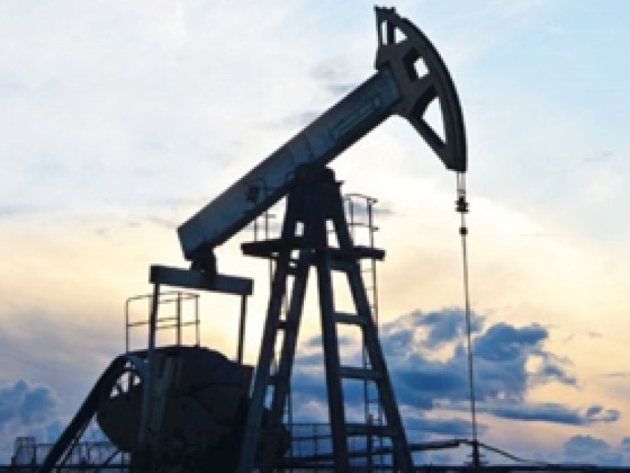 Suudi Arabistan'da Petrol Platformu Battı