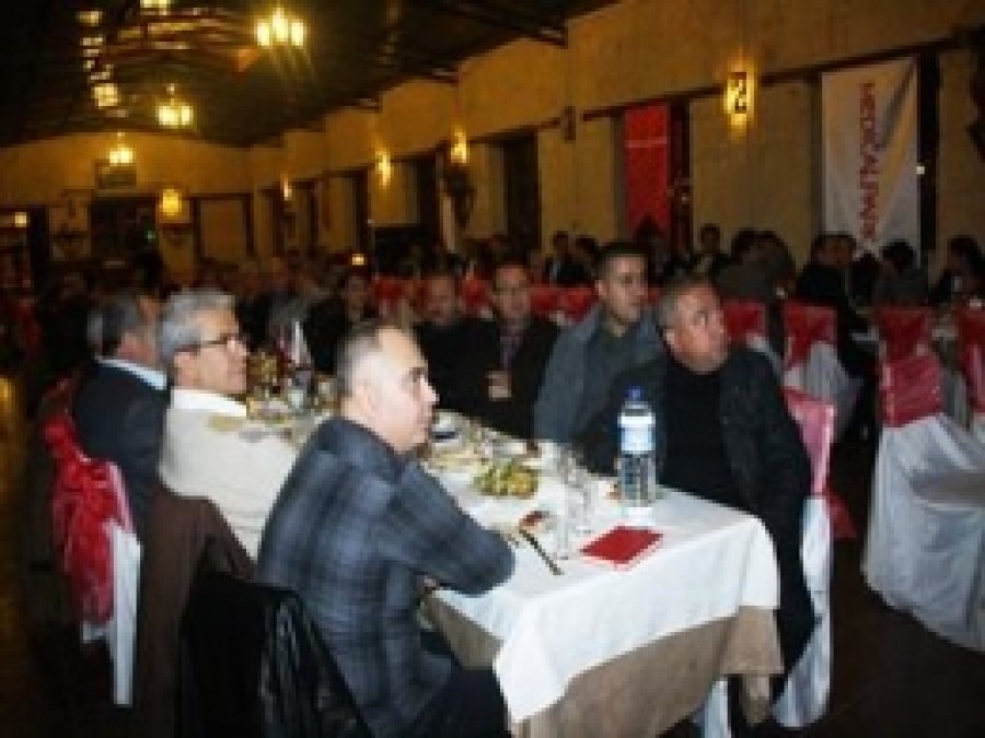 Aile Hekimlerine 'Bel Ve Baş Ağrıları' Konulu Seminer