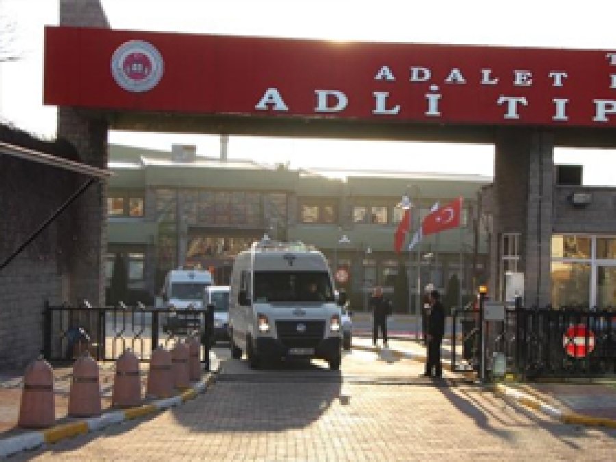 Yangında Ölenlerin Cenazeleri Adlı Tıp'tan Alındı