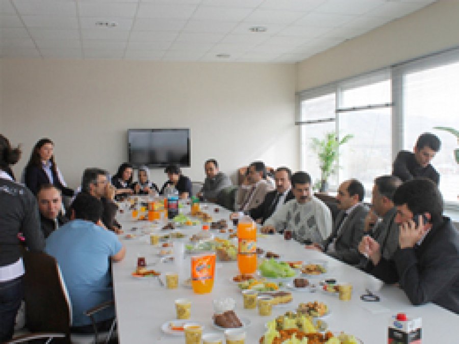 Van'da Sağlık Çalışanları Bir Araya Geldi