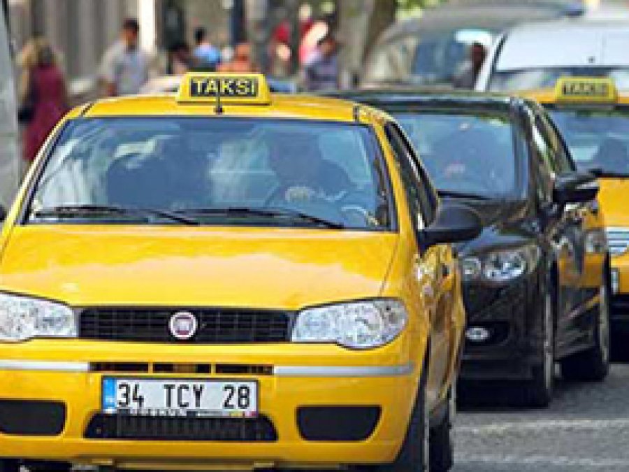 Ticari taksilere kredi kartı ve AKBİL sistemi geliyor 