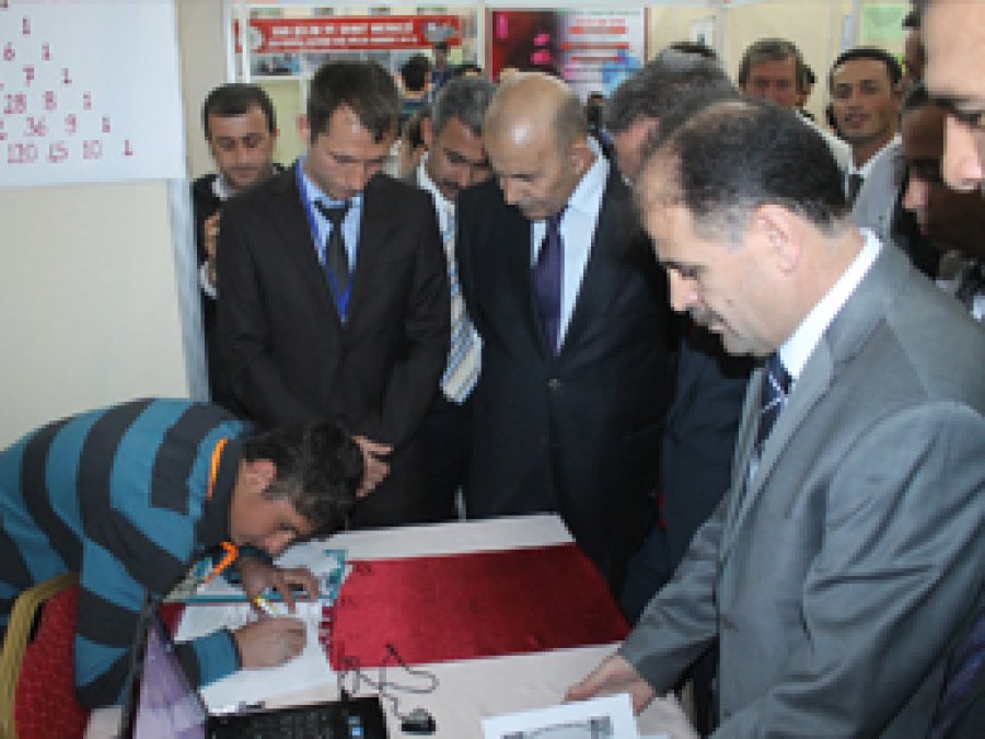 Öğrenciler Projeleriyle Yarıştı