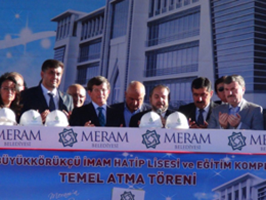 Konya'da İmam Hatip Lisesi Temel Atma Programı