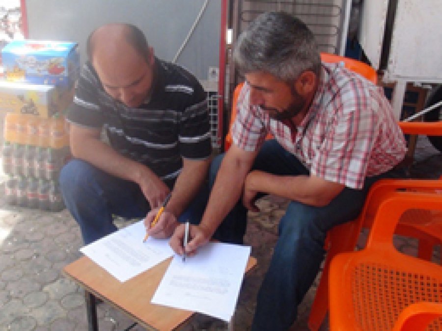 Beşiri'de İmam Hatip Okulu için İmza Kampanyası