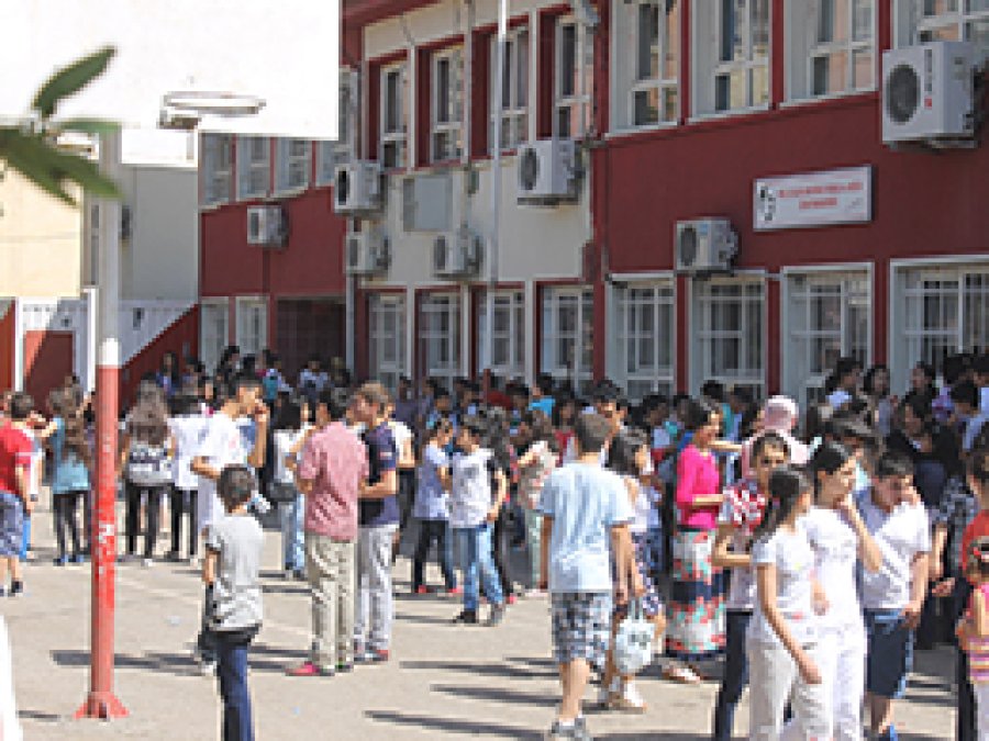 Diyarbakır'da 454 bin Öğrenci Karne Heyecanı Yaşadı