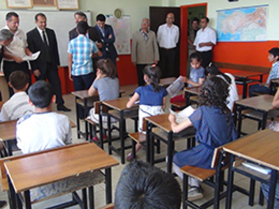 Bingöl'de 62 bin 646 Öğrenci Karne Aldı