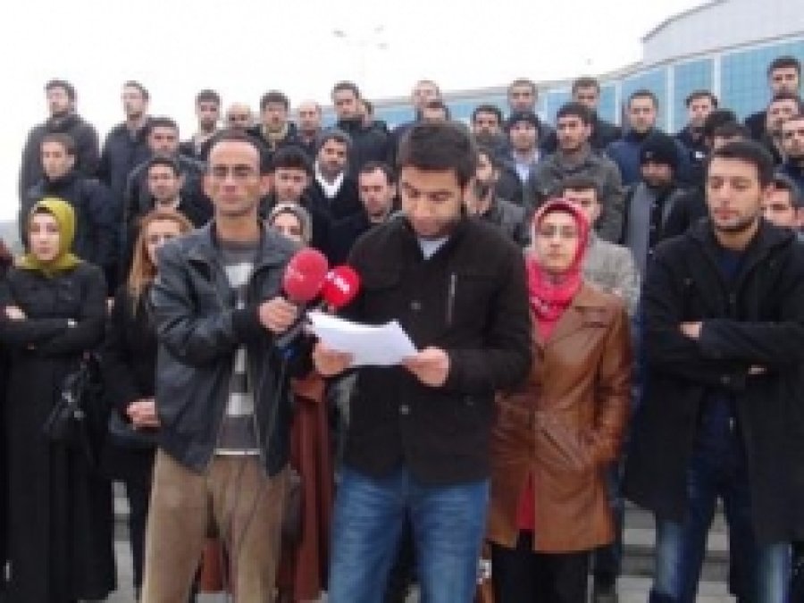 Zazaca ve Kürtçe Öğretmenleri Mezun Oldu