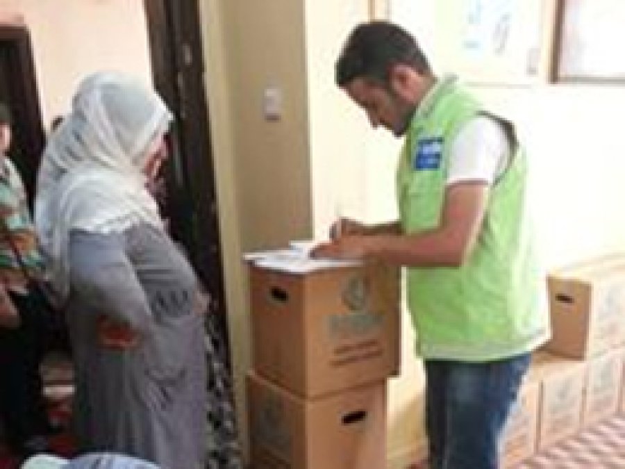 Mustazaflar Cemiyeti'nden 130 Aileye Ramazan Yardımı
