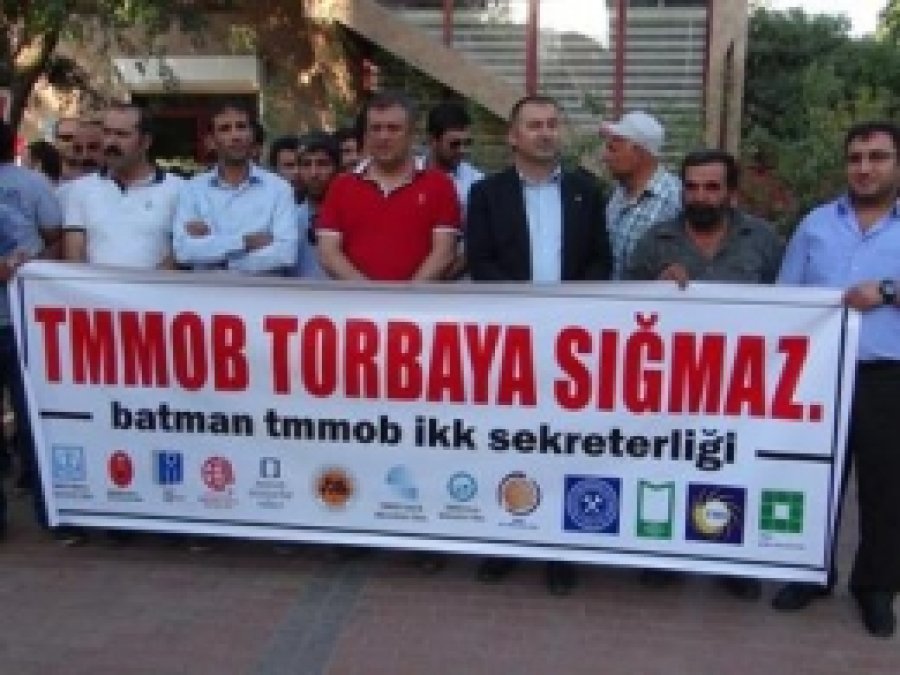 TMMOB 'Torba Yasa'ya Tepki Gösterdi