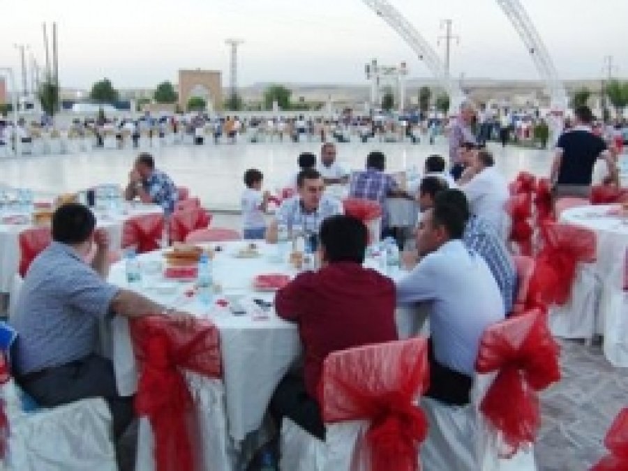 Batmanlı Sağlıkçılar İftarda Buluştu