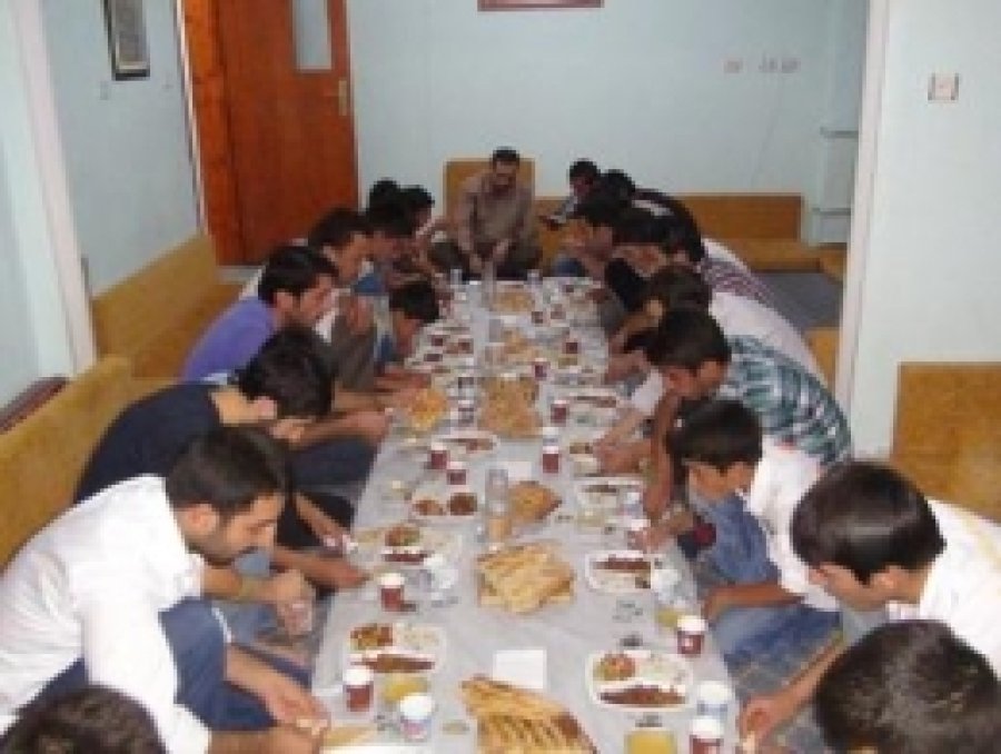 Solhan Çağrı-Der Gençleri İftarda Buluşturdu
