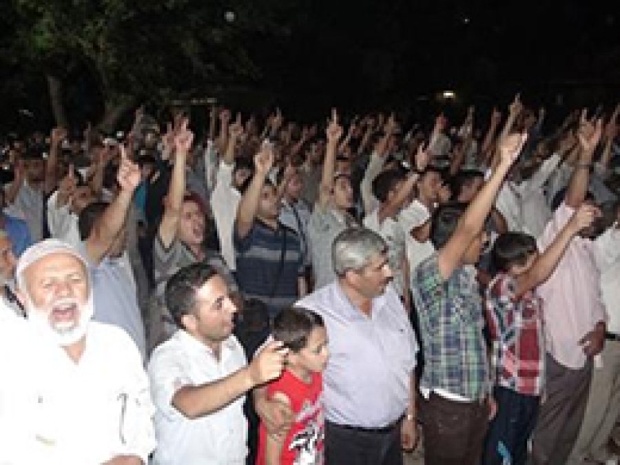 Mısır'da Katledilenler İçin Gıyabi Cenaze Namazı