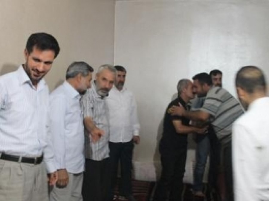 Mustazaflar Cemiyeti Küskün Aileleri Barıştırdı
