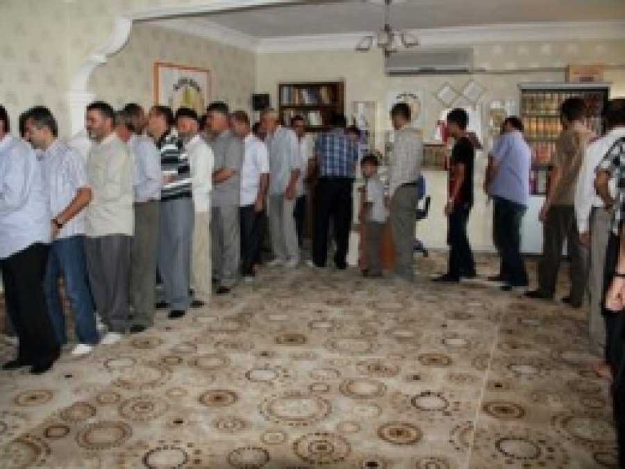 Midyat Azim Der Üye Ve Gönüllüleriyle Bayramlaştı