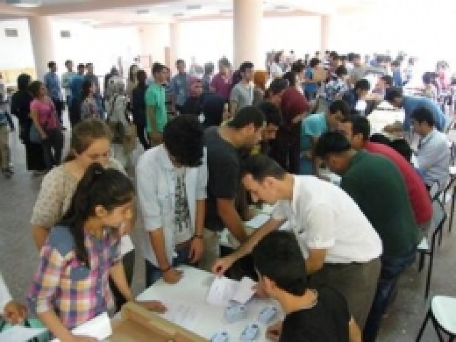 YYÜ'de Kayıtlar Başladı