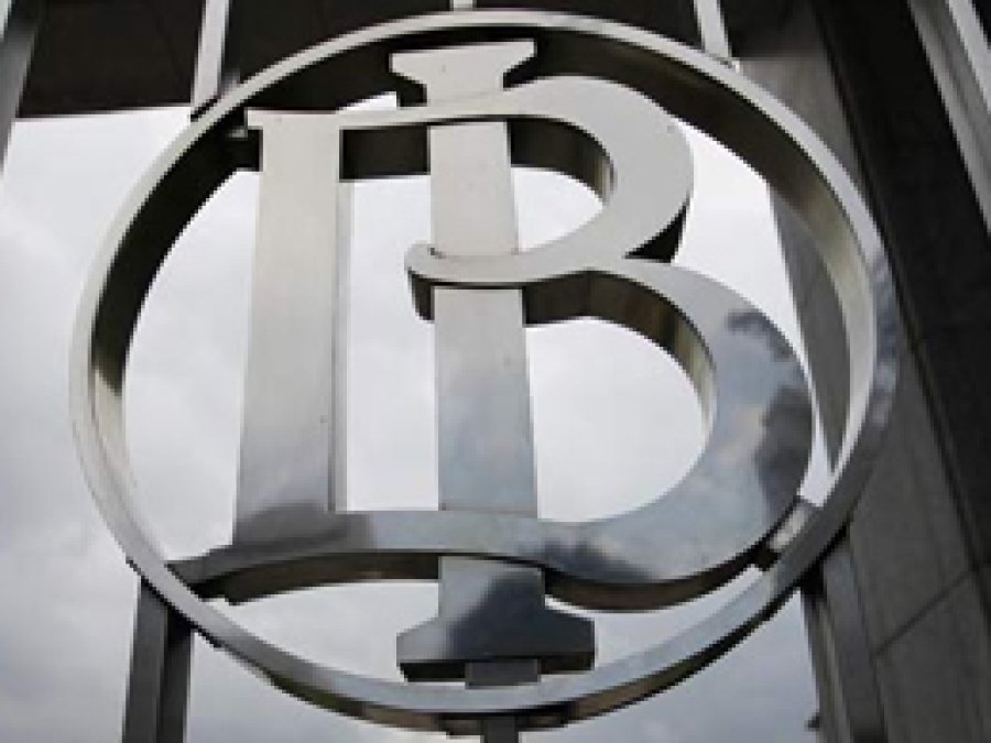 Endonezya Merkez Bankası Faizleri Artırdı