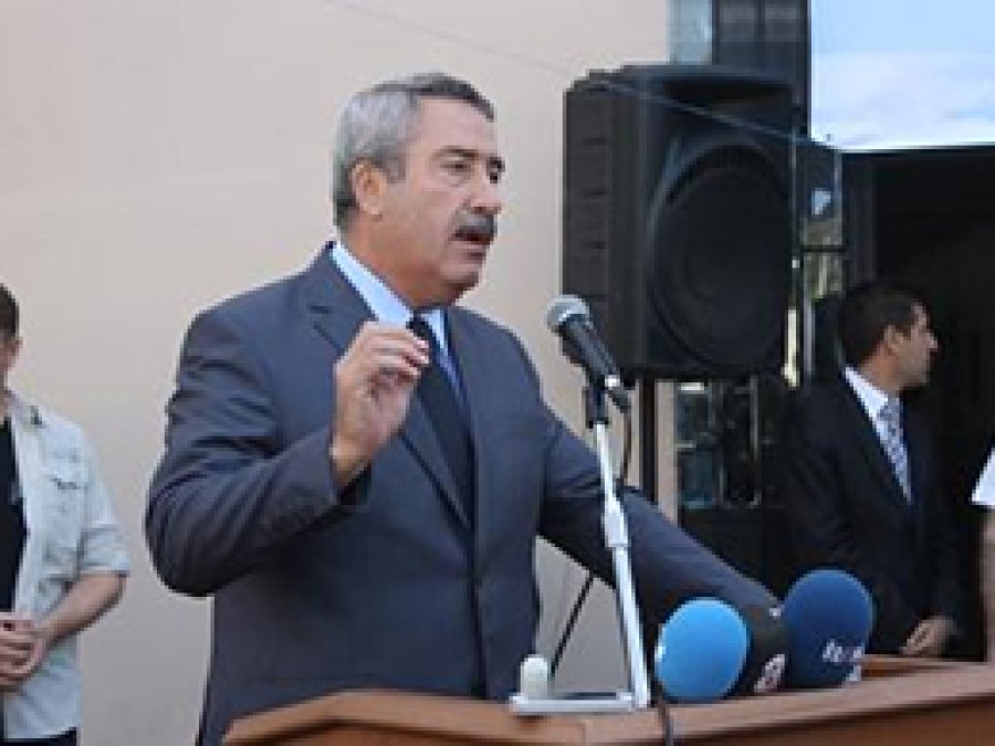 'Kur'an-ı Kerim İnsanlara Oku Mesajıyla Gelmiştir'