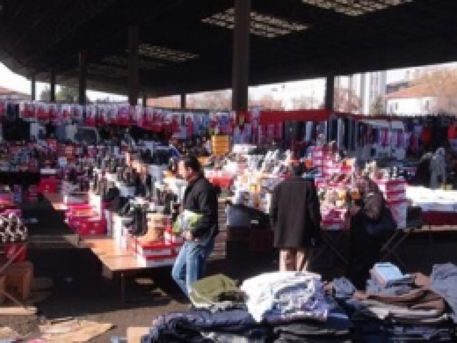 Sosyete Pazarı Esnafı İşlerinden Memnun 