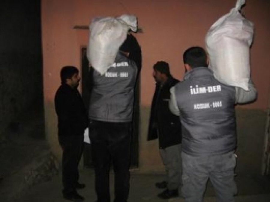 İlim Der Mevlit Kandilinde Muhtaçları Sevindirdi 