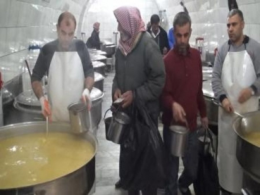 Urfa'daki Aşevi İhtiyaç Sahiplerini Unutmuyor 